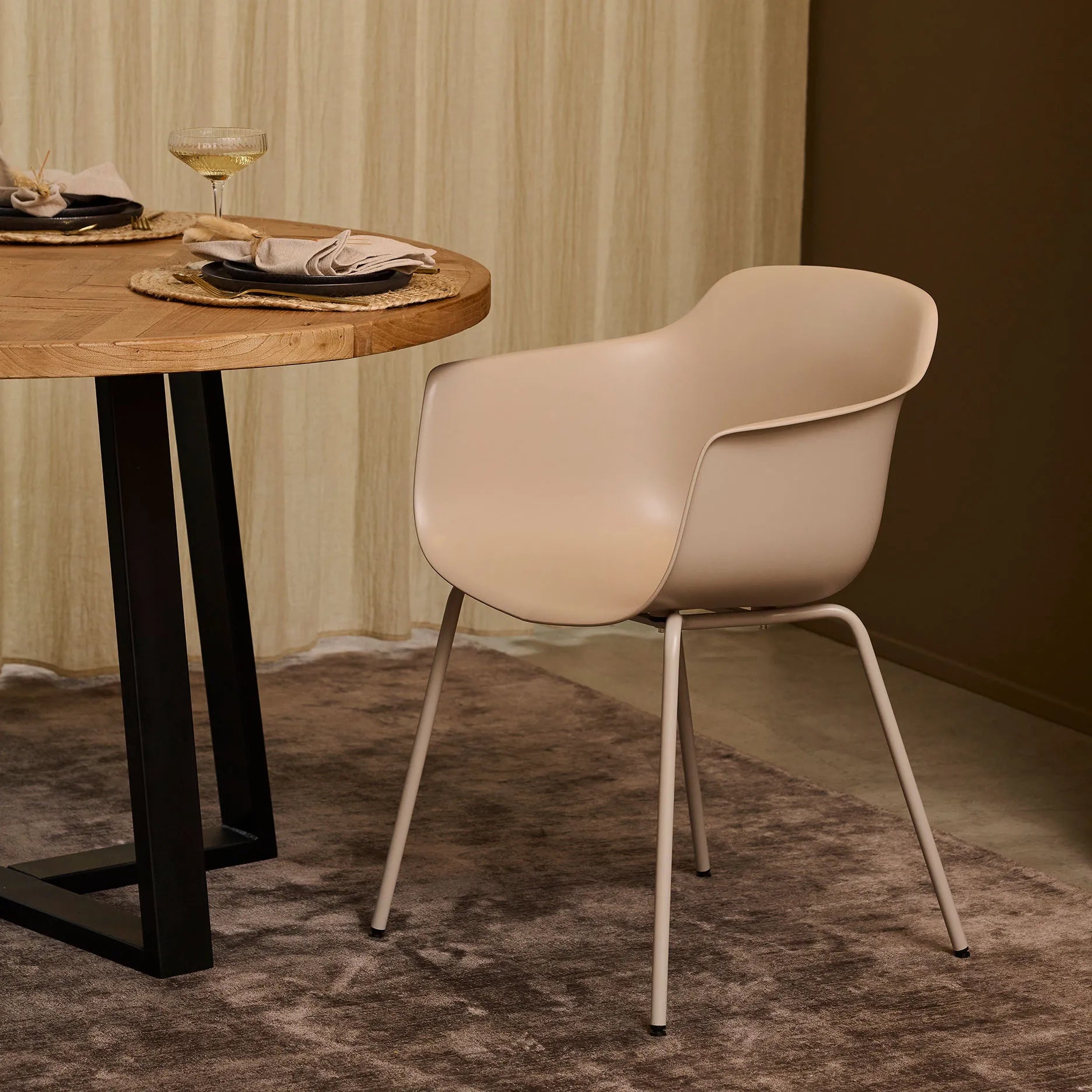 Enna spisebordsstol m. metal ben